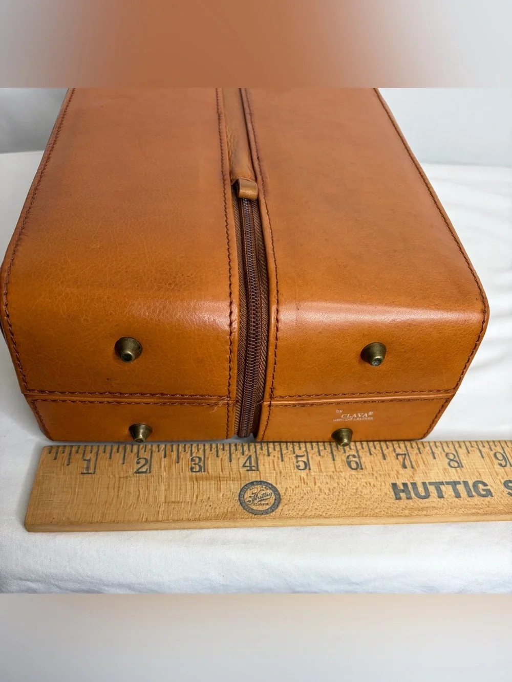 Clava Leather Two Bottle Wine Carrier - Tan